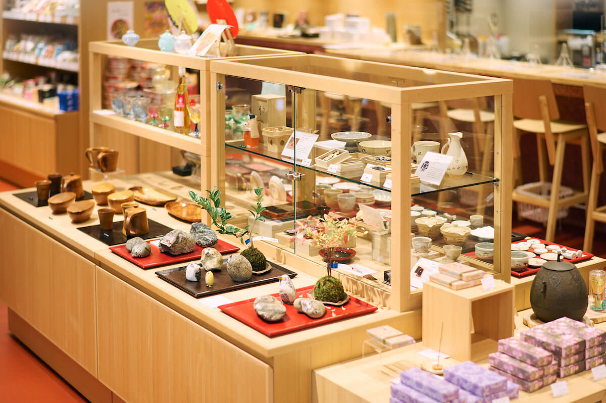 奈良まほろば館が東京・新橋に移転オープン！レストラン＆バルTOKiや奈良の名産品も