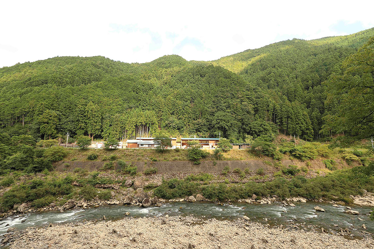 上質な高級木材・日本三大人工美林という理由だけで売れる時代は過ぎ去った。吉野林業の中心地として知られる川上村の挑戦「川上さぷり」が目指すこと。