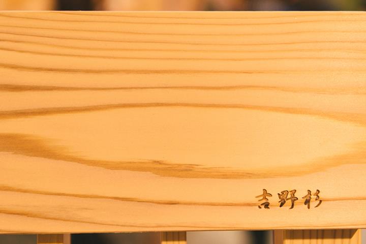 ＫＩＴＴＥ丸の内にて奈良の木イベントが開催！木の玉プールやワークショップで連日大盛況！