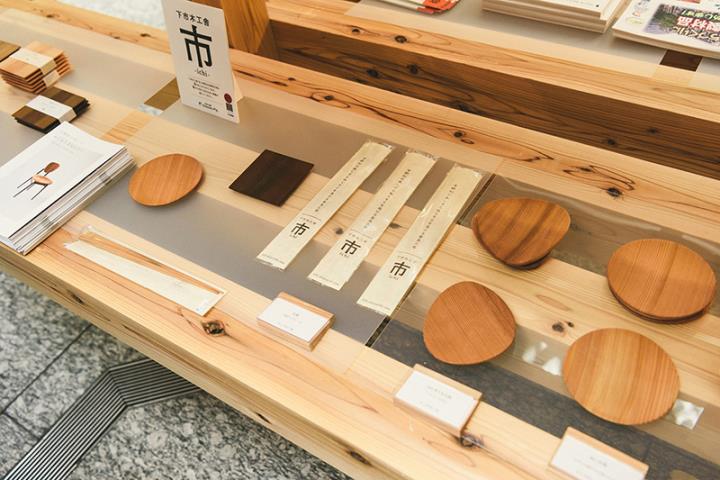 ＫＩＴＴＥ丸の内にて奈良の木イベントが開催！木の玉プールやワークショップで連日大盛況！