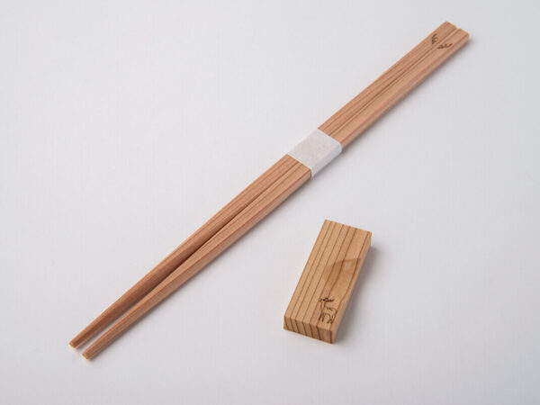 奈良の木 プロダクト お箸と箸置きセット【鹿の角柄】