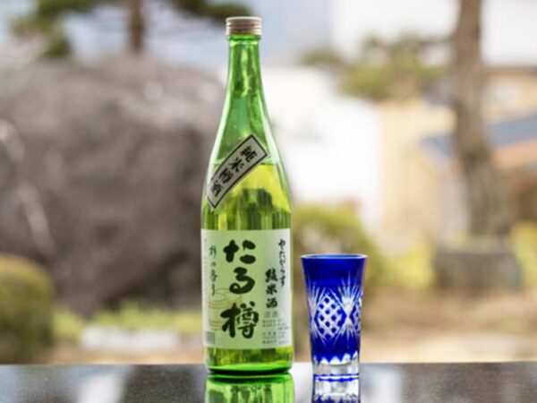 奈良の木 プロダクト 八咫烏（やたがらす）純米樽酒 たる樽