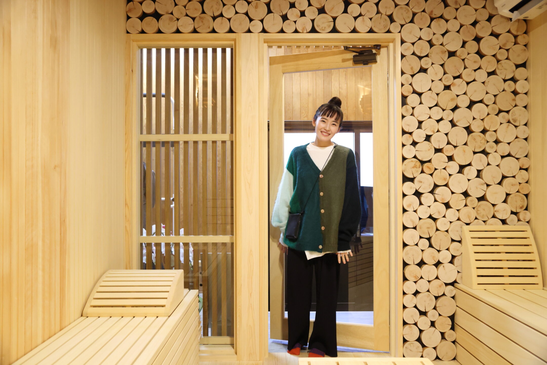 “サウナの女王”清水みさとが、再び故郷・奈良へ！サウナに使われる木材ができるまでを徹底リポート！