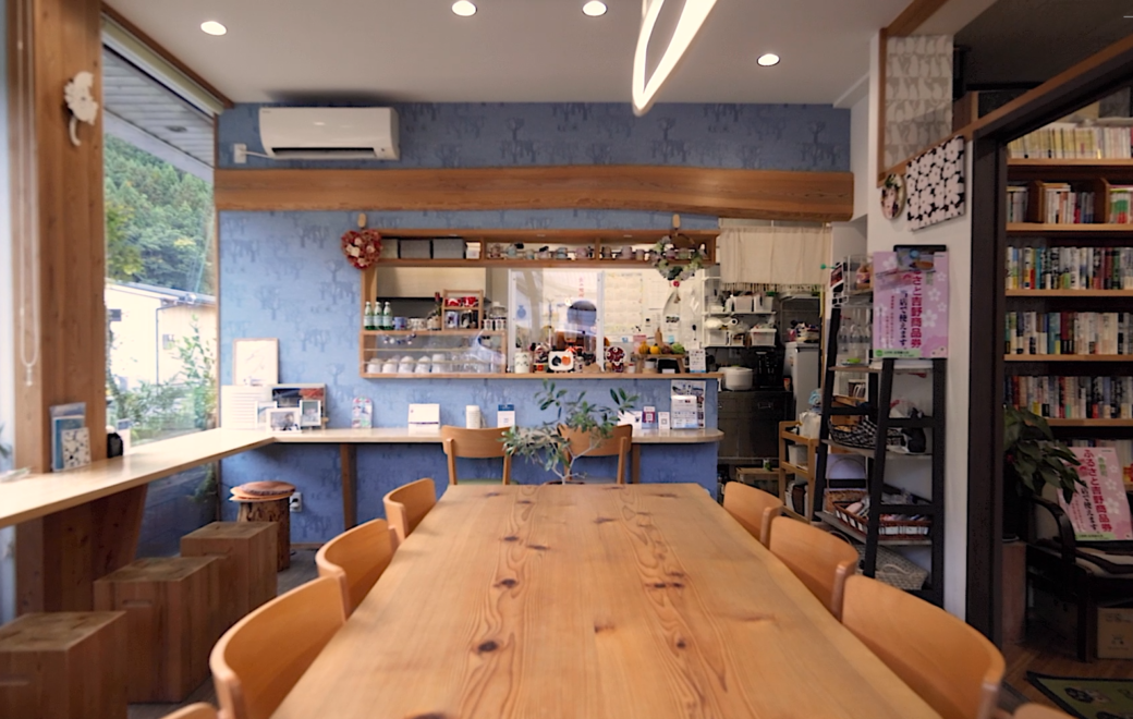 奈良の木を使ったおすすめカフェ動画