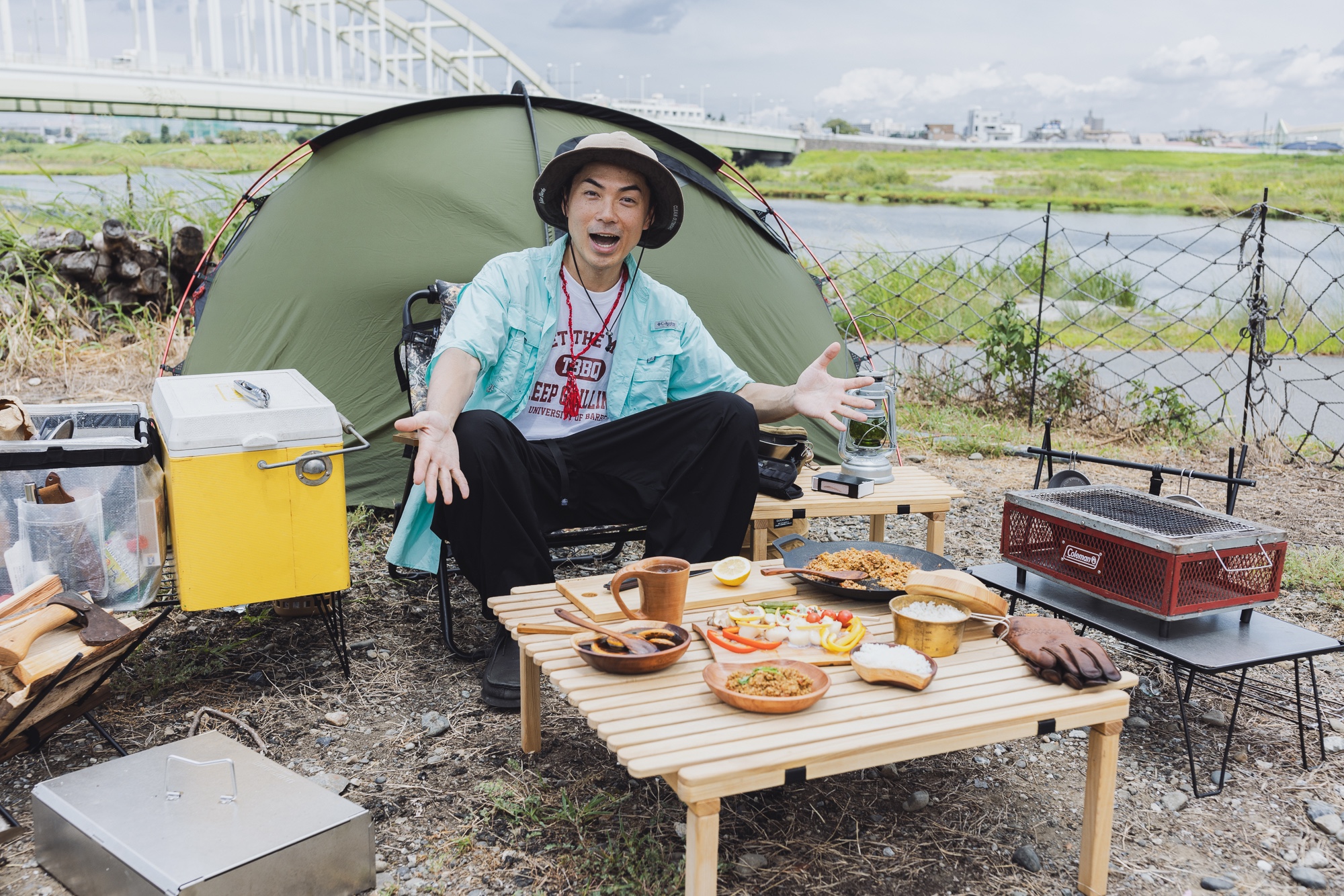 “日本で唯一のBBQ芸人”たけだバーベキューさん直伝！奈良の木を使ったアウトドアグッズでつくるお手軽＆美味しいキャンプ飯