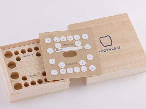 奈良の木 プロダクト 吉野ヒノキの乳歯ケース