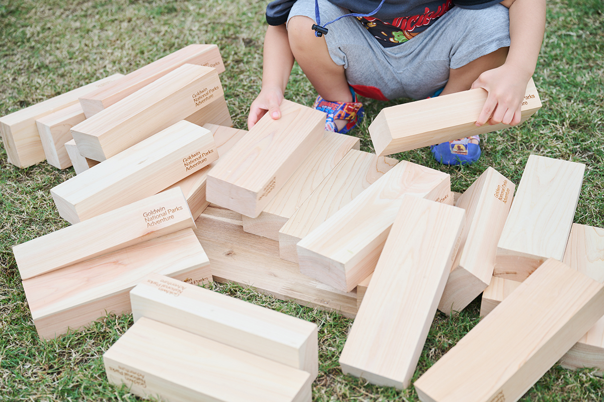 三⼾なつめさんと歩く、木のまち吉野を五感で感じた『よしのウッドフェス2025』レポート