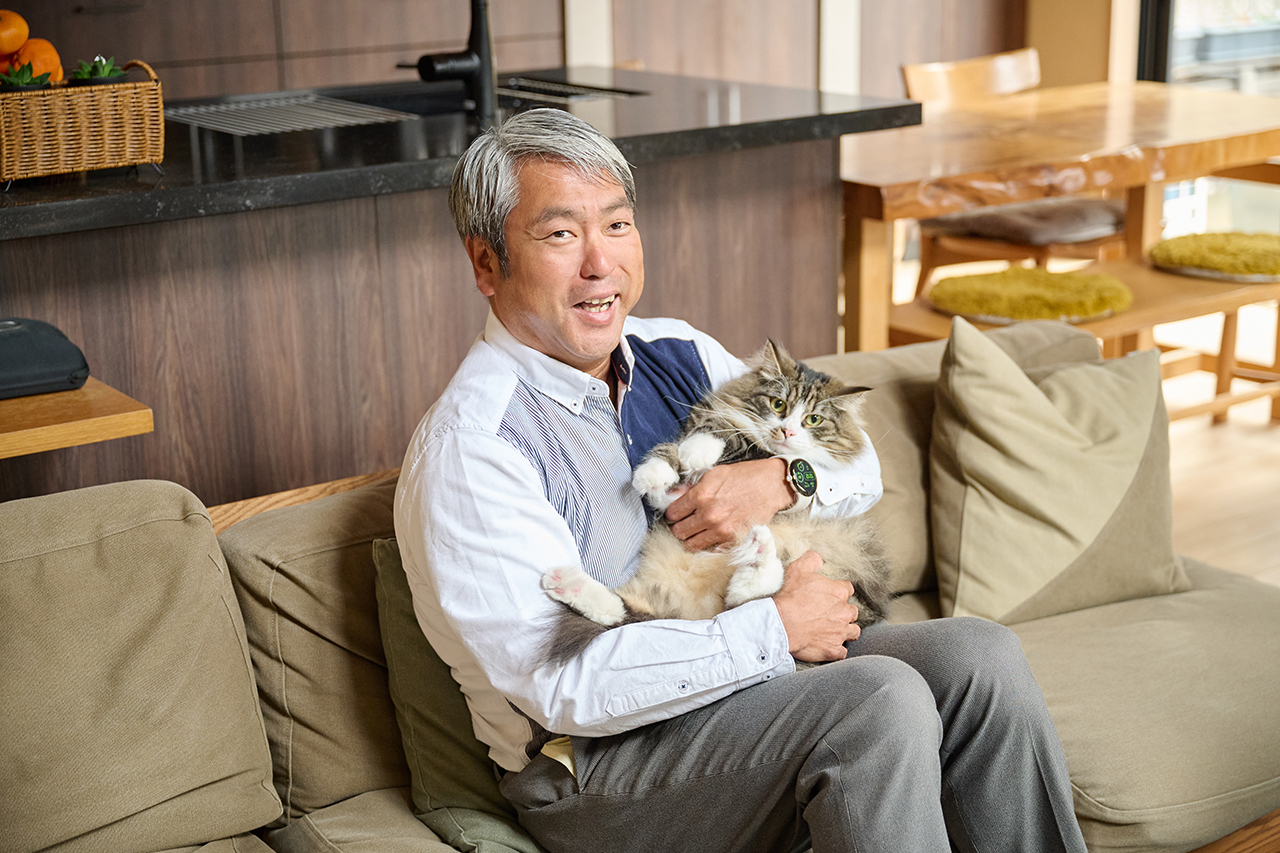 奈良の木と暮らす選択。こだわりを重ねた“建て替え”で見つけた住まいの心地よさとは？