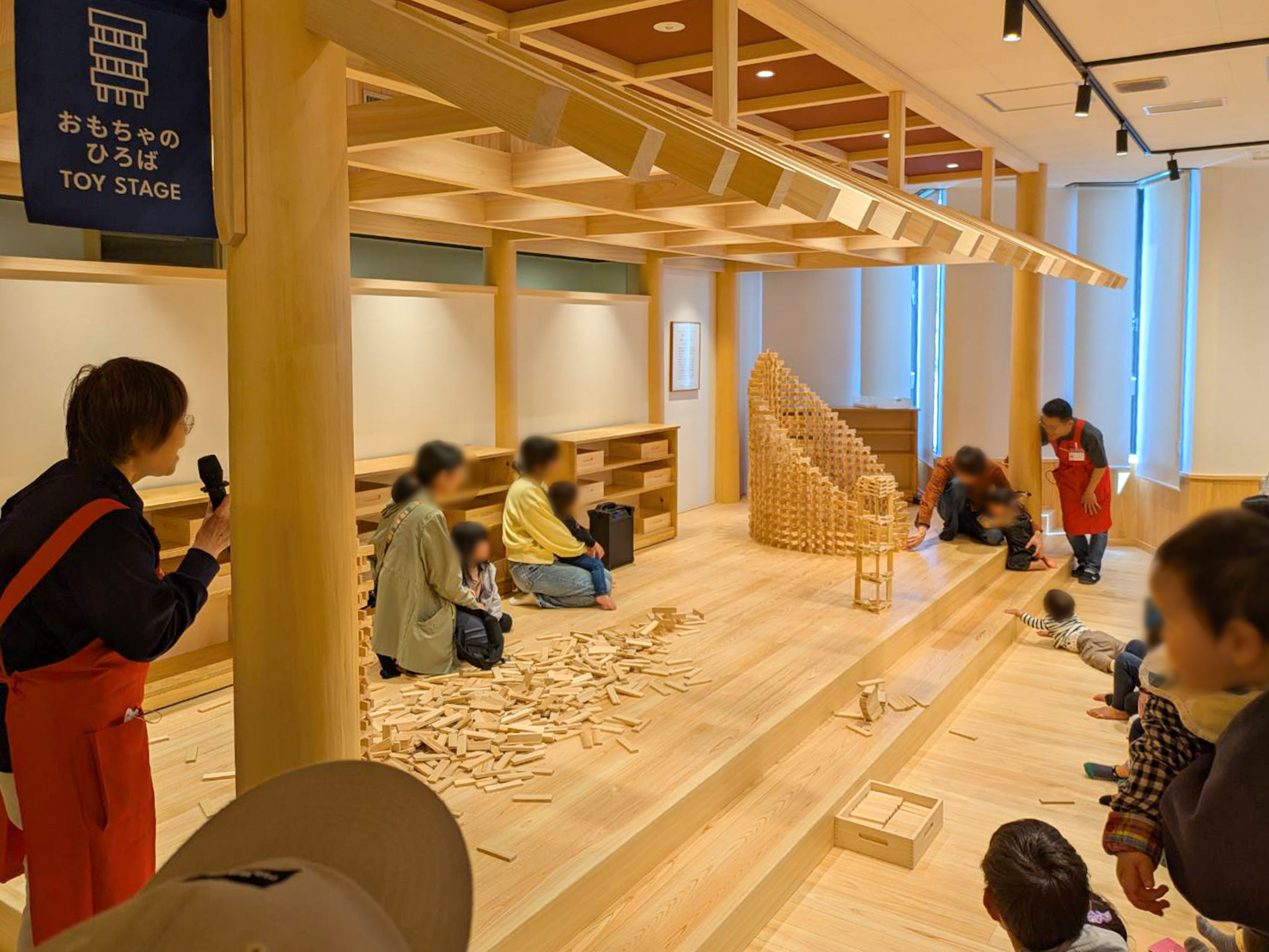 奈良県三郷町『奈良おもちゃ美術館』で生まれる、木のおもちゃを通じた人のふれあい